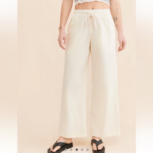 Donni Pop Wide Leg Pants - Picture 2 of 7
